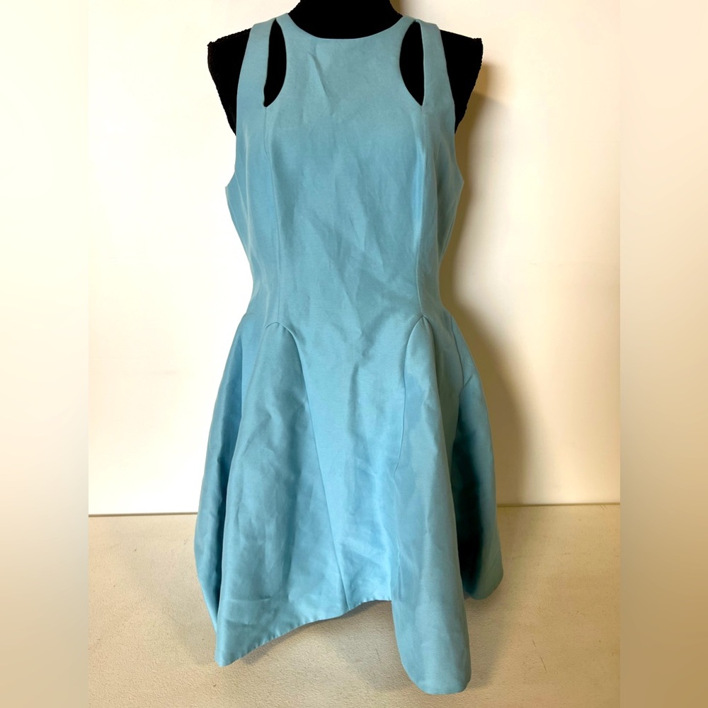 Halston Heritage Dress Size 6 ~ New with Tags